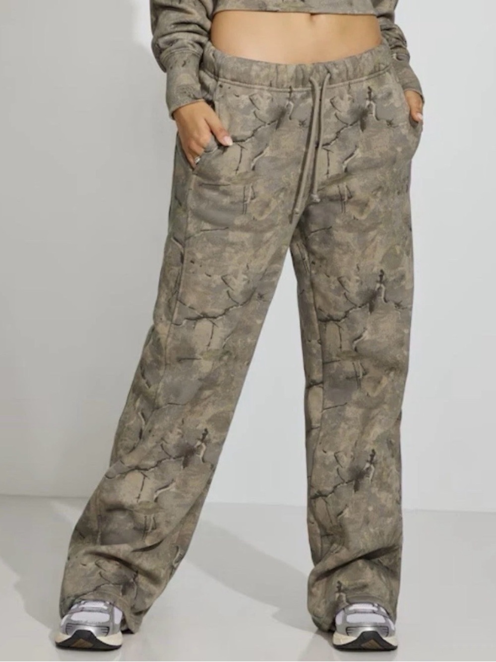 Garage Pants Women's Camo UltraFleece Straight Wide Leg Sweatpants-XS